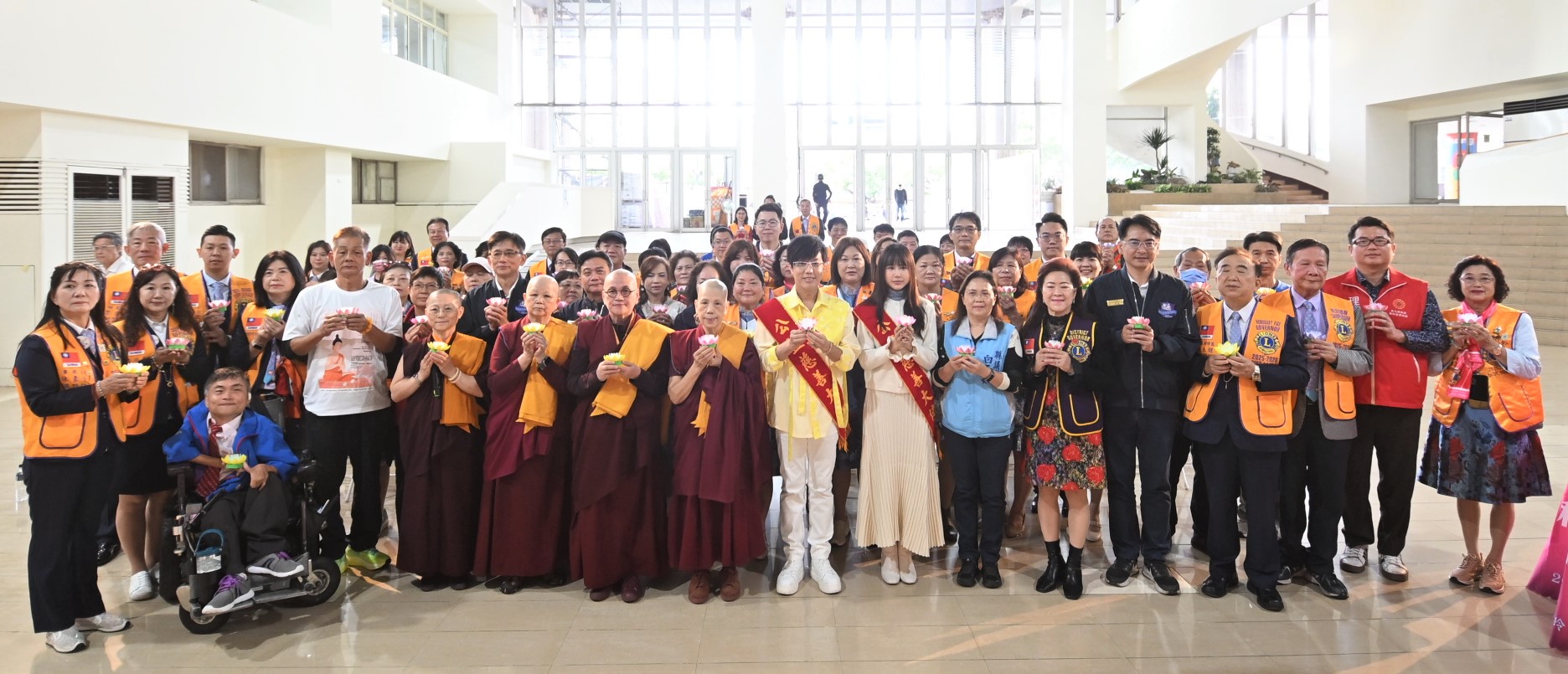 （有影片）／點亮愛與祝福　祈福點燈活動　為社福注入暖意 - https://www.watchmedia01.com