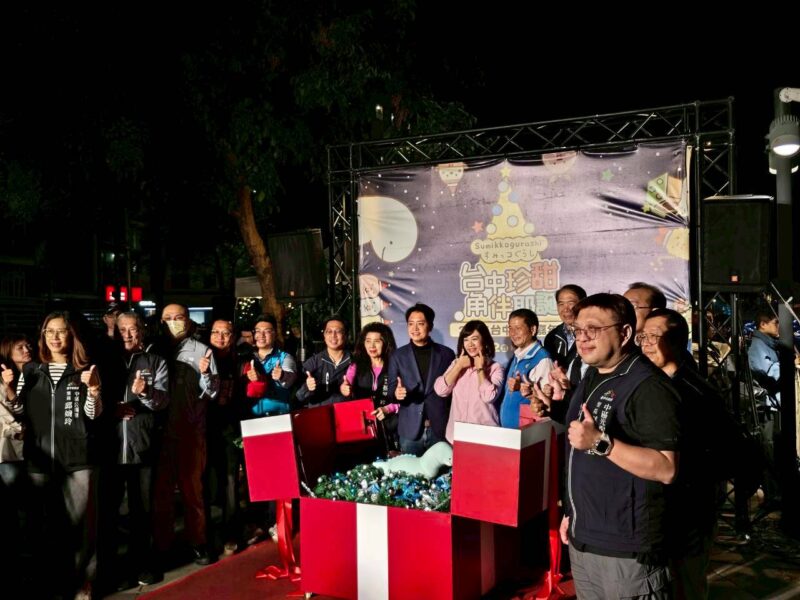 圖文：台中耶誕嘉年華12日盛大登場。