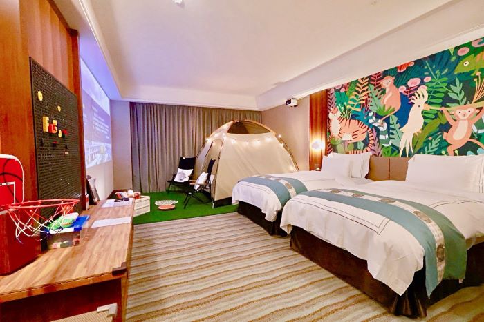 《圖說》「淡水漁人碼頭福容大飯店」親子方案,包含DIY體驗與遊戲券,讓全家輕鬆暢遊。〈經發局提供〉