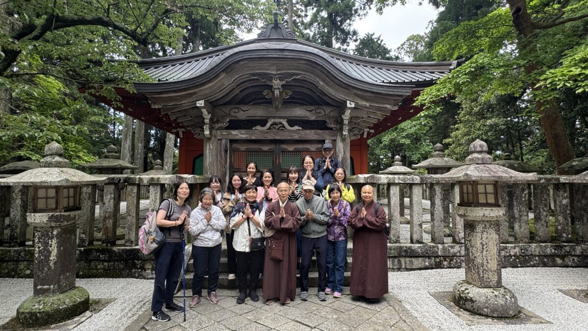 臺灣戲曲學院前進桃園大忠國小 高三生刀槍翻騰大秀真功夫 44 2